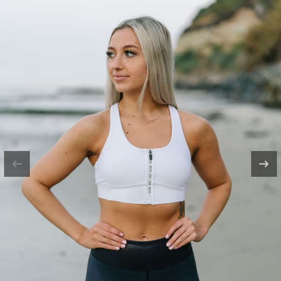 White Polka Front Zip Adjustable All Star Bra - Picture 1 of 3